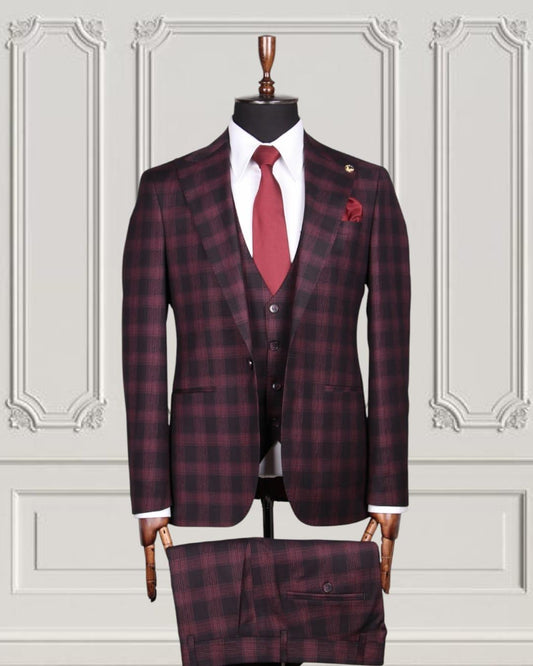 Stylish 3-piece suit for men with a slim fit Jacket, Pants and Vest